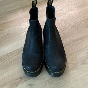 Dr. Martens Platform Chelsea Boot Size 38 EU/7 US - Barely Worn